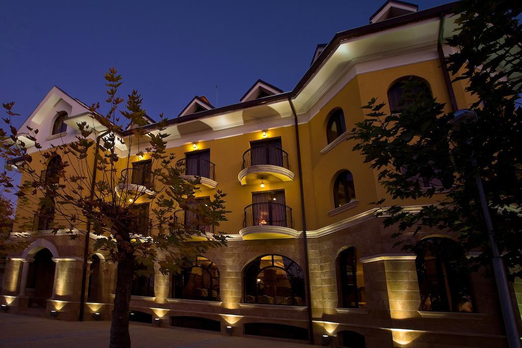 Hotel Chinar Hisarja Exterior foto