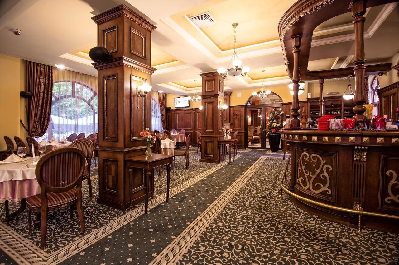 Hotel Chinar Hisarja Exterior foto