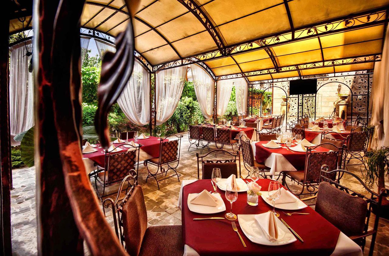 Hotel Chinar Hisarja Exterior foto